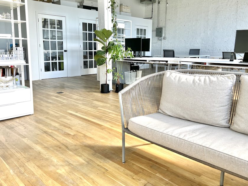 Desk rentals in a sunny loft space in Gowanus! Listings Project
