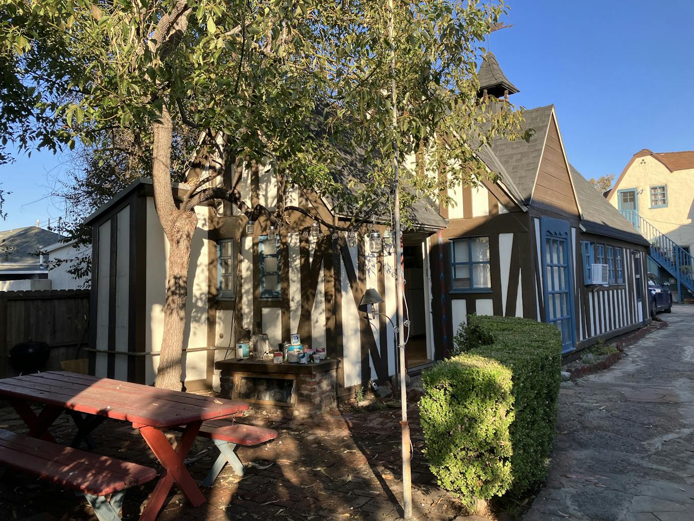 Historic 1920's Story Book Cottage In Melrose Hill   Koreatown 