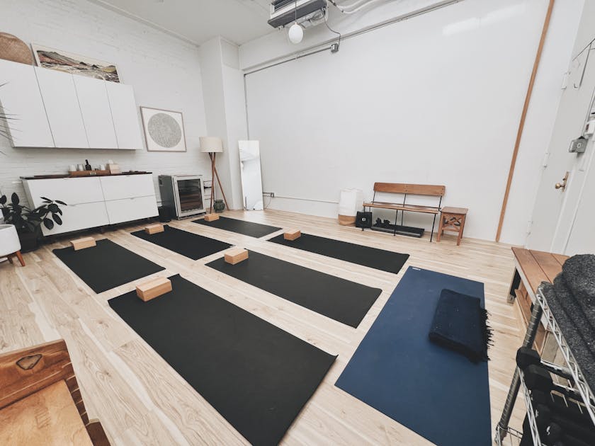 Large beautiful multifuntional office for rent! Listings Project