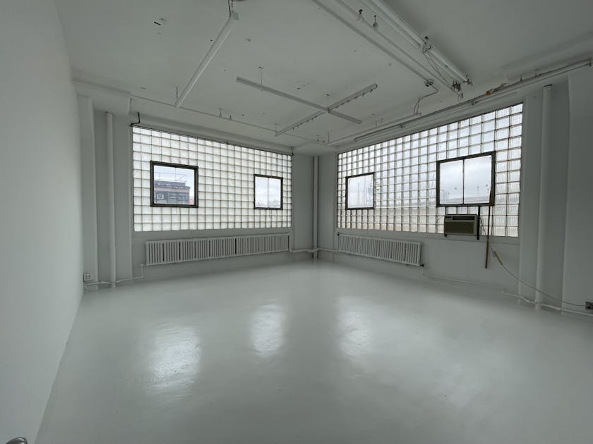 Professionally Art Studios For Rent Work Only (LIC Queens) NY